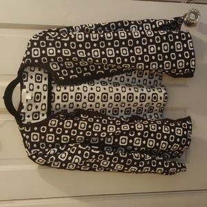 Black and White Geometric Cardigan Size XL